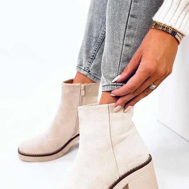 Heel boots model 201374