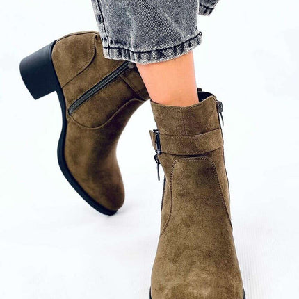 Heel boots model 201385 - Très Elite