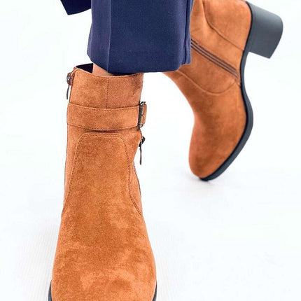 Heel boots model 201386 - Très Elite