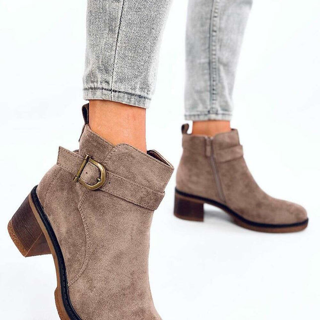 Heel boots model 201395