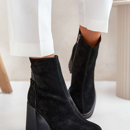 Heel boots model 201684 - Très Elite
