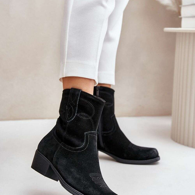 Heel boots model 201694