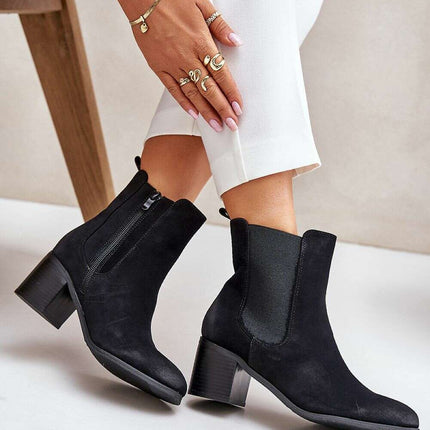 Heel boots model 201695 - Très Elite