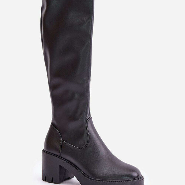 Heel boots model 202039