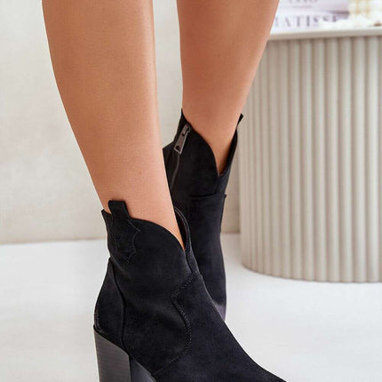 Heel boots model 202056 - Très Elite