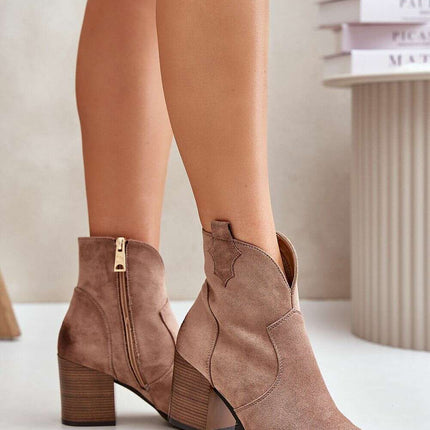 Heel boots model 202056 - Très Elite