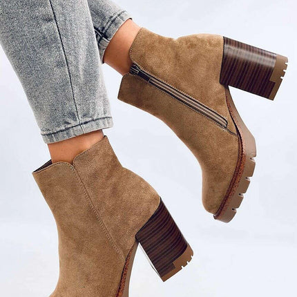 Heel boots model 202142 - Très Elite