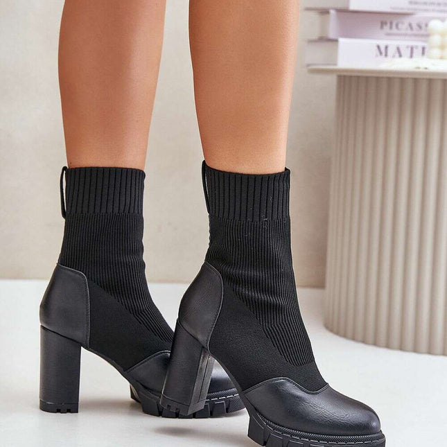 Heel boots model 202155