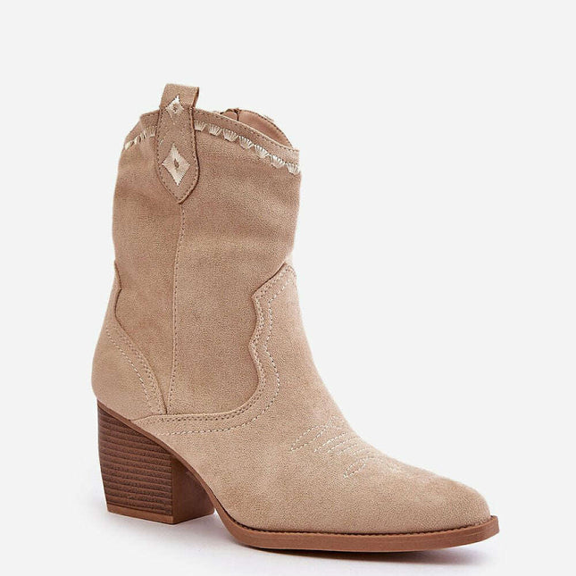 Heel boots model 202164
