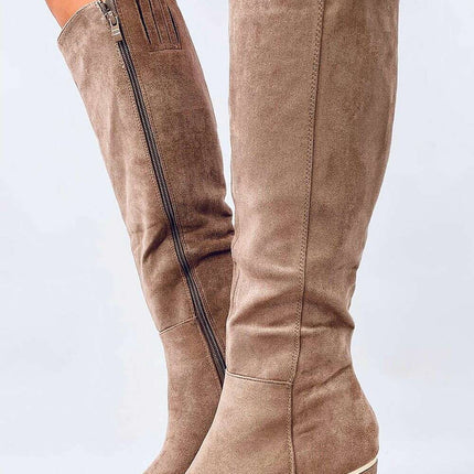 Heel boots model 202335 - Très Elite