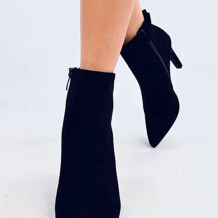 Heel boots model 202339 - Très Elite