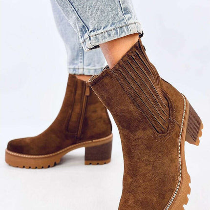 Heel boots model 202342 - Très Elite