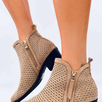 Heel boots model 202356 - Très Elite