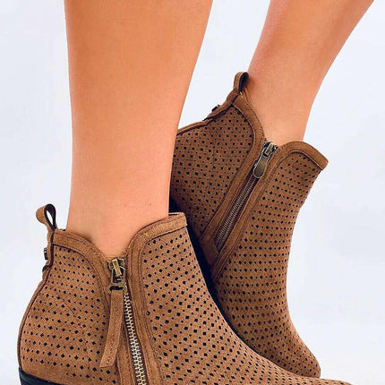 Heel boots model 202357 - Très Elite