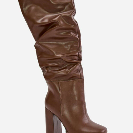 Heel boots model 202603 - Très Elite