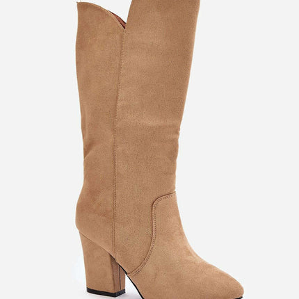 Heel boots model 202612 - Très Elite