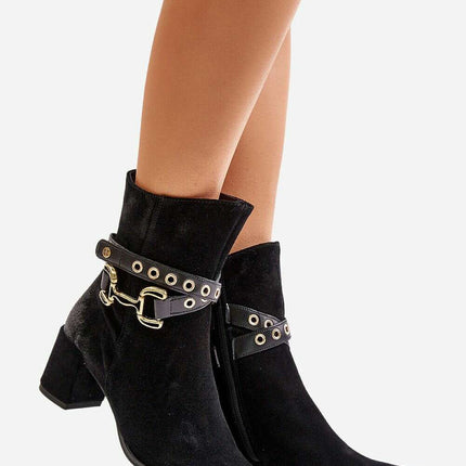 Heel boots model 202648 - Très Elite