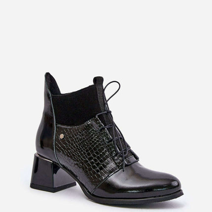 Heel boots model 202811 - Très Elite