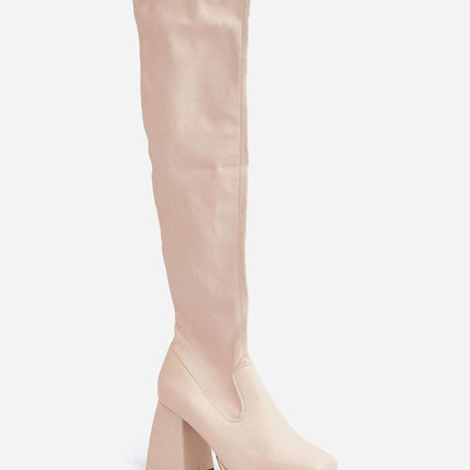 Heel boots model 204664 - Très Elite