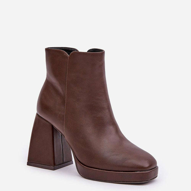 Heel boots model 204675