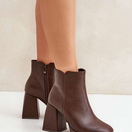 Heel boots model 204675 - Très Elite
