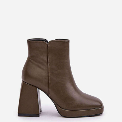 Heel boots model 204675 - Très Elite