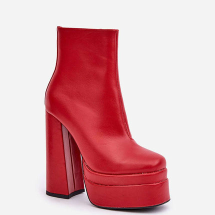 Heel boots model 204690 - Très Elite