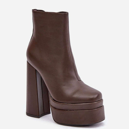 Heel boots model 204690 - Très Elite