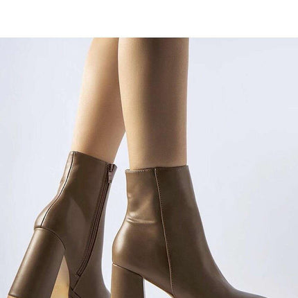 Heel boots model 204728 - Très Elite