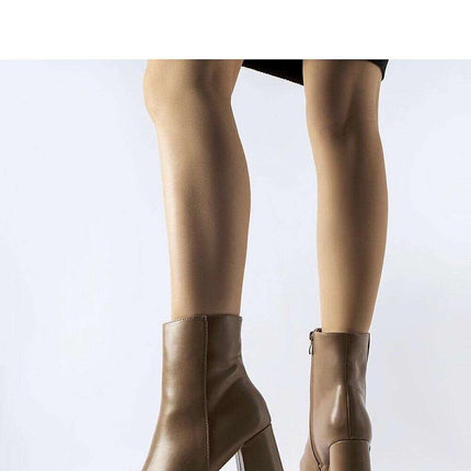 Heel boots model 204728 - Très Elite