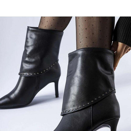 Heel boots model 204734 - Très Elite