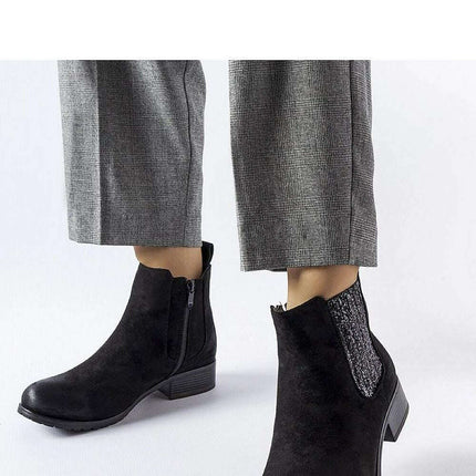 Heel boots model 204748 - Très Elite
