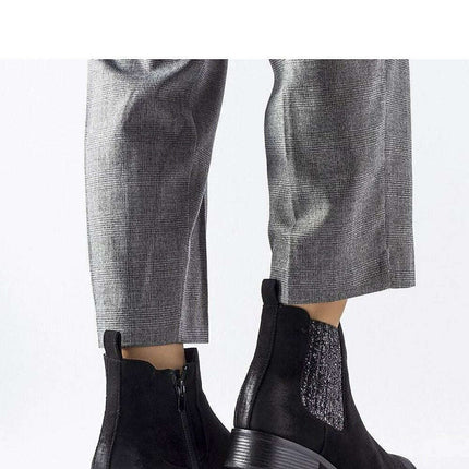 Heel boots model 204748 - Très Elite