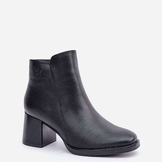 Heel boots model 204786
