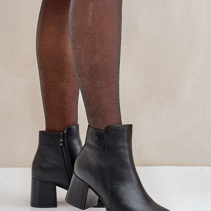 Heel boots model 204786 - Très Elite