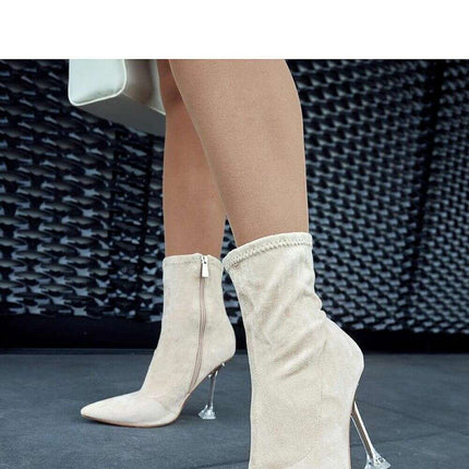 Heel boots model 204822 - Très Elite