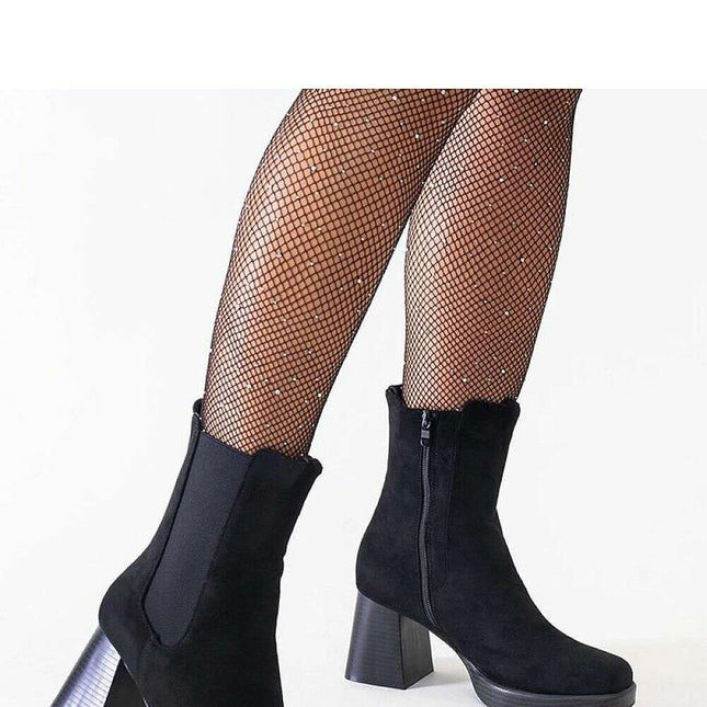 Heel boots model 205033