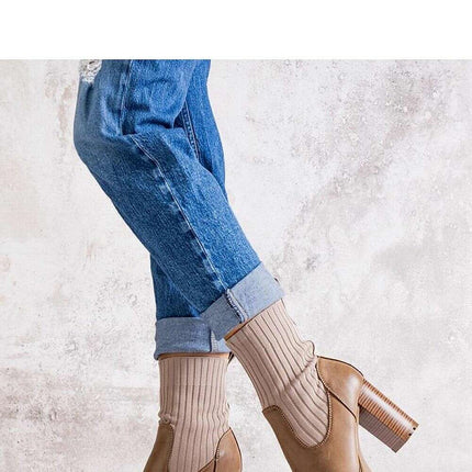 Heel boots model 205041 - Très Elite