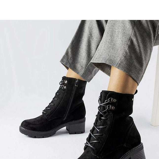 Heel boots model 205852