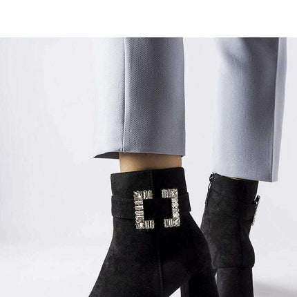 Heel boots model 205865 - Très Elite