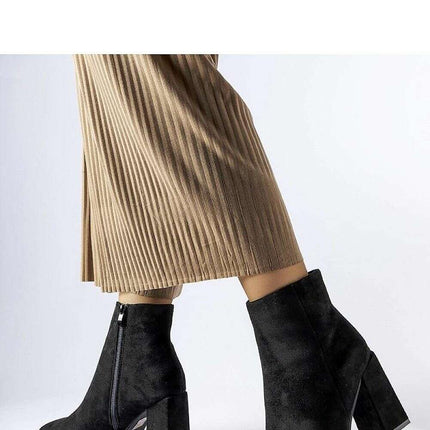 Heel boots model 205866 - Très Elite