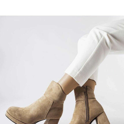 Heel boots model 205870 - Très Elite