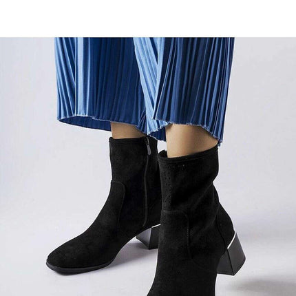 Heel boots model 205871 - Très Elite