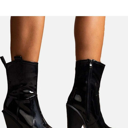 Heel boots model 205891 - Très Elite
