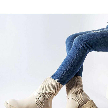 Heel boots model 206526 - Très Elite