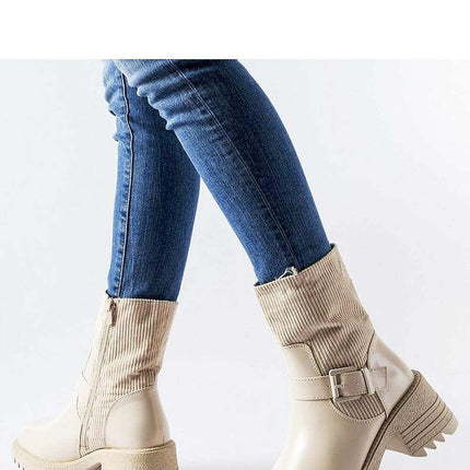 Heel boots model 206526 - Très Elite