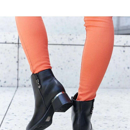 Heel boots model 206548 - Très Elite