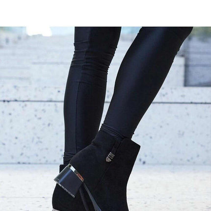 Heel boots model 206548 - Très Elite