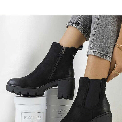 Heel boots model 207093 - Très Elite