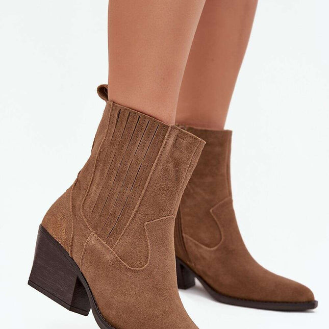 Heel boots model 216645
